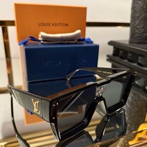 Louis Vuitton Z1578W Cyclone Sunglasses
